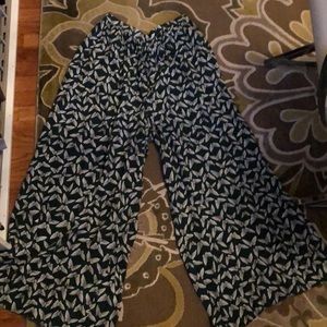 Anthropologie Pants - Anthropologie green butterfly palazzo pants. Anthropologie Pants - Anthropologie green butterfly palazzo pants.